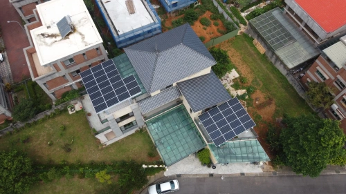 桃園龍潭區別墅14.52kW屋頂型太陽能案場實景圖